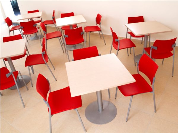 Mesa de Comedor 145 DE MELAMINA - Estilo Oficina